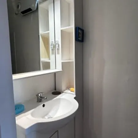 Cosy A 100m De La Mer, Balcon, Parking, 1 Chambre, Ideal Pour 4 Personnes - Fr-1-730-38 *